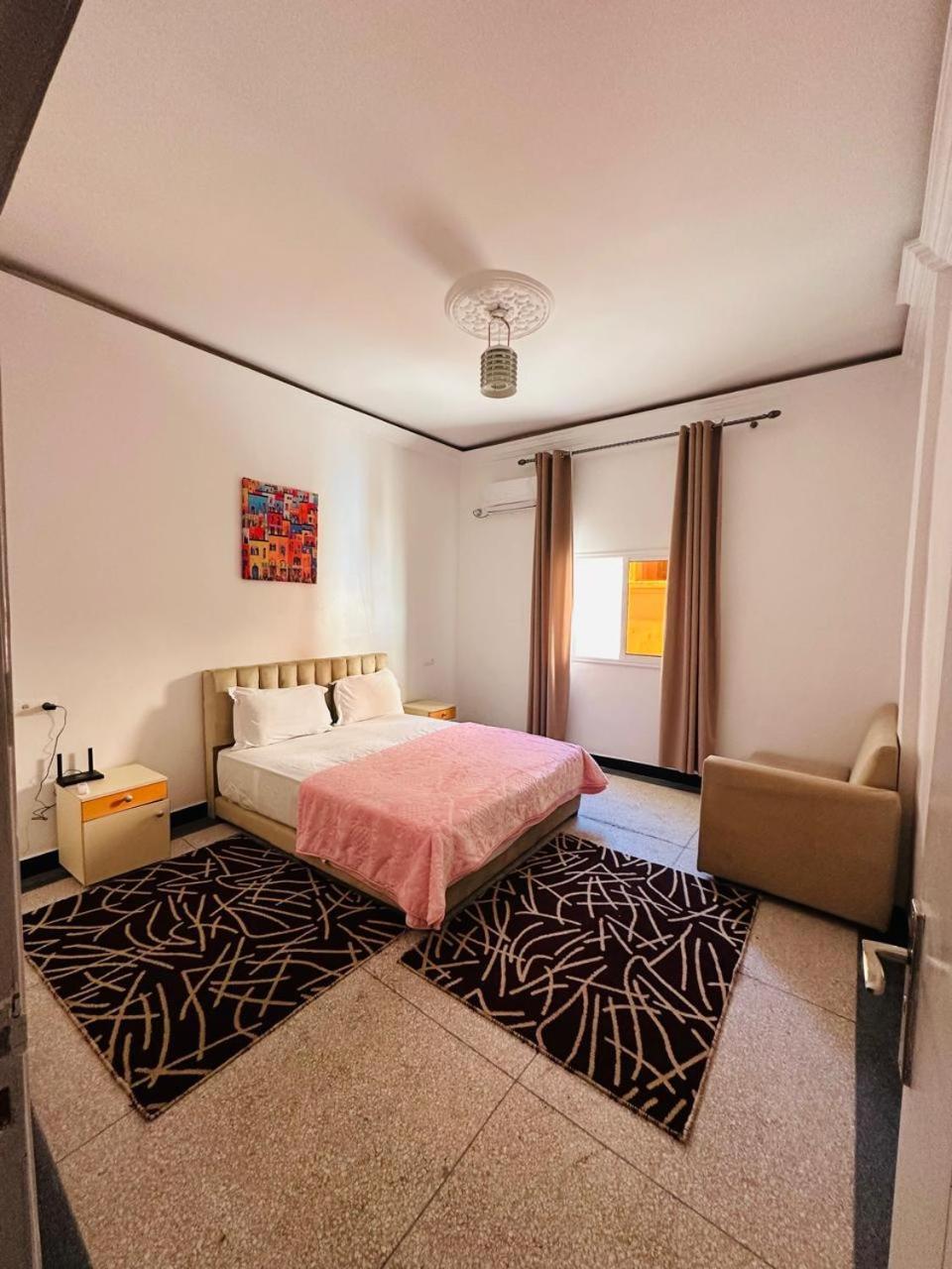 Appartement City Center วาร์ซาเซต ภายนอก รูปภาพ